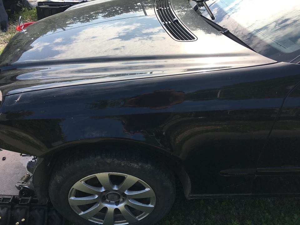 Aripa stanga fata mercedes E class w211 2002