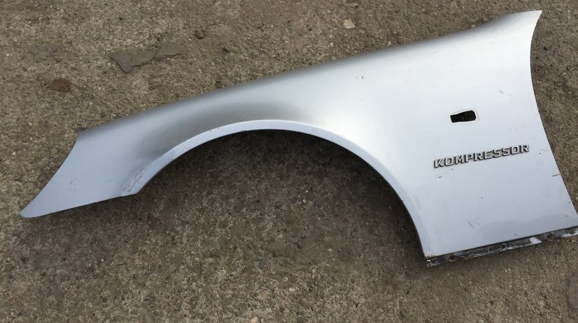 Aripa stanga fata Mercedes SLK R170