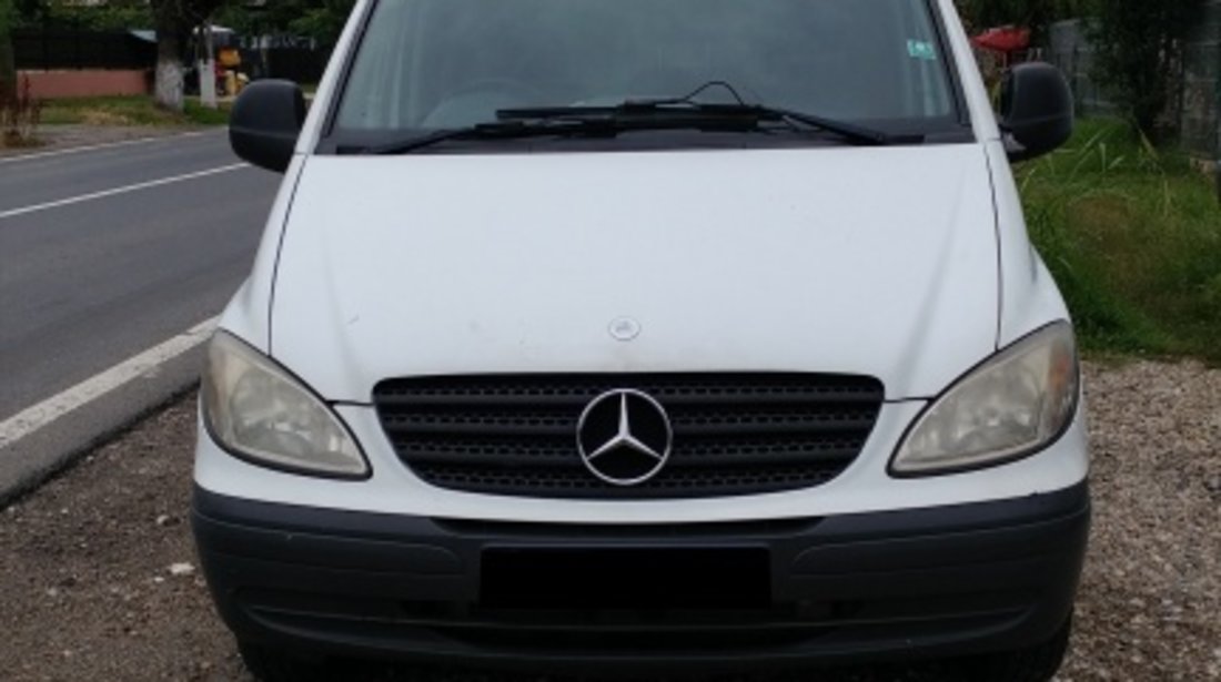 Aripa stanga fata Mercedes VITO 2005 duba 2.2