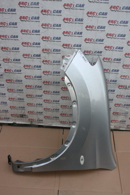 Aripa stanga fata Nissan Qashqai plus 2 facelift 2010-2014