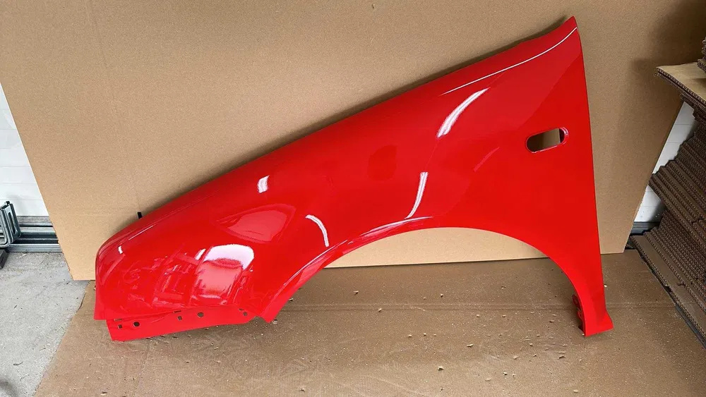 Aripa stanga fata NOUA vopsita ROSU LY3D VOLKSWAGEN GOLF 4 IV 1998 1999 2000 2001 2002 2003 2004 2005