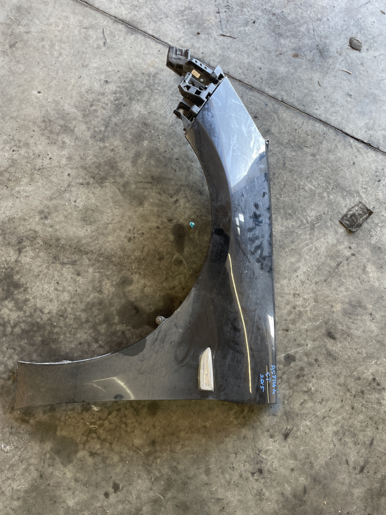Aripa Stanga Fata Opel Astra K 1.6 Motorina 2015, MIC DEFECT VEZI FOTO