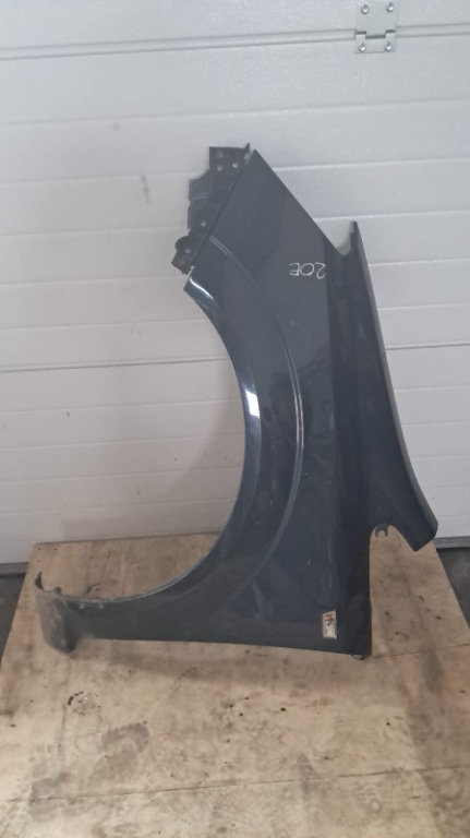 Aripa stanga fata Opel Zafira B an 2010