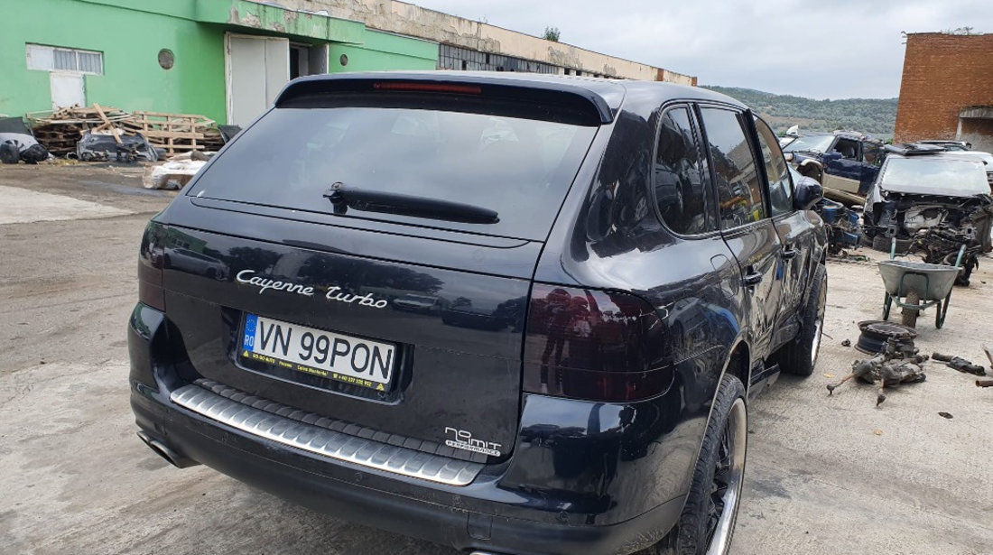 Aripa stanga fata Porsche Cayenne 2004 4x4 4.5 benzina