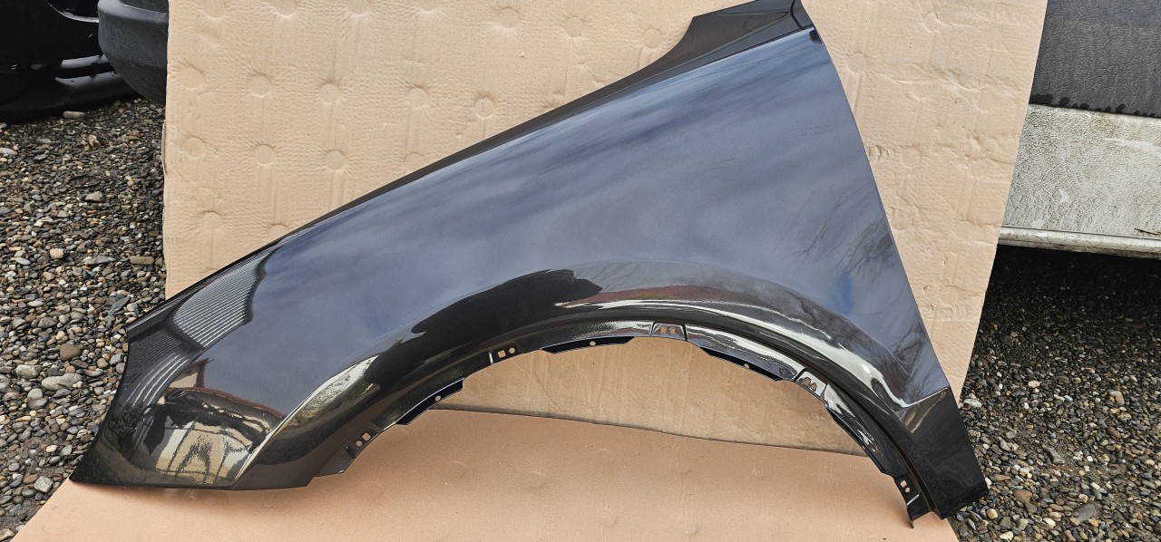 Aripa stanga fata Porsche Cayenne 9Y 2018 2019 2020 2021 2022