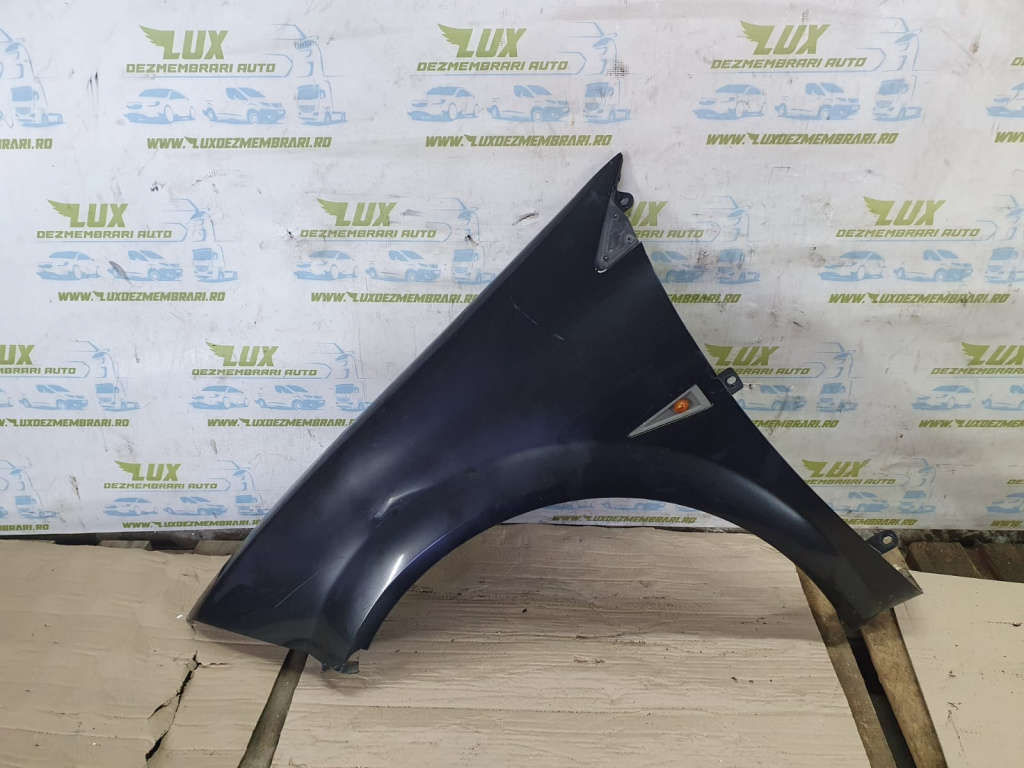 Aripa stanga fata Renault Megane 2 [2002 - 2006] 1.9 dci F9Q800