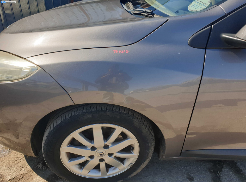 Aripa Stanga Fata Renault Megane 3 2008 - 2016 Culoare TEKNG [K4138]