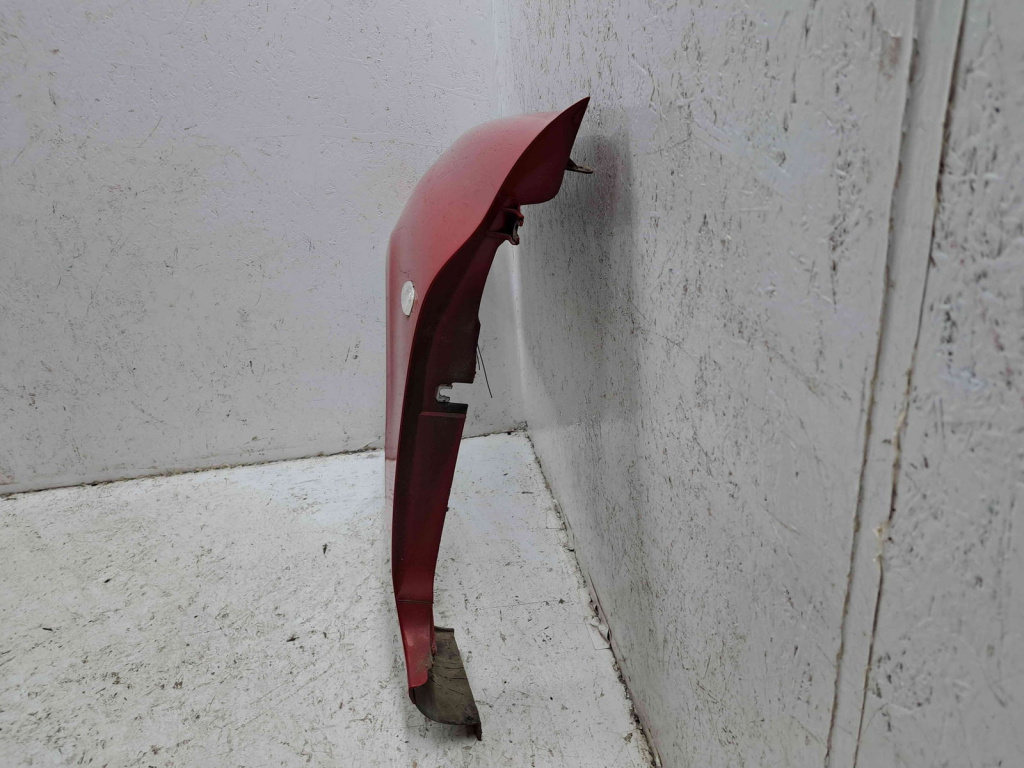 Aripa stanga fata Renault Symbol / Thalia [Fabr 1998-2007] ROSU