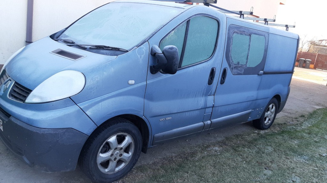 Aripa stanga fata Renault Trafic 2008 mixta 2.5 DCI