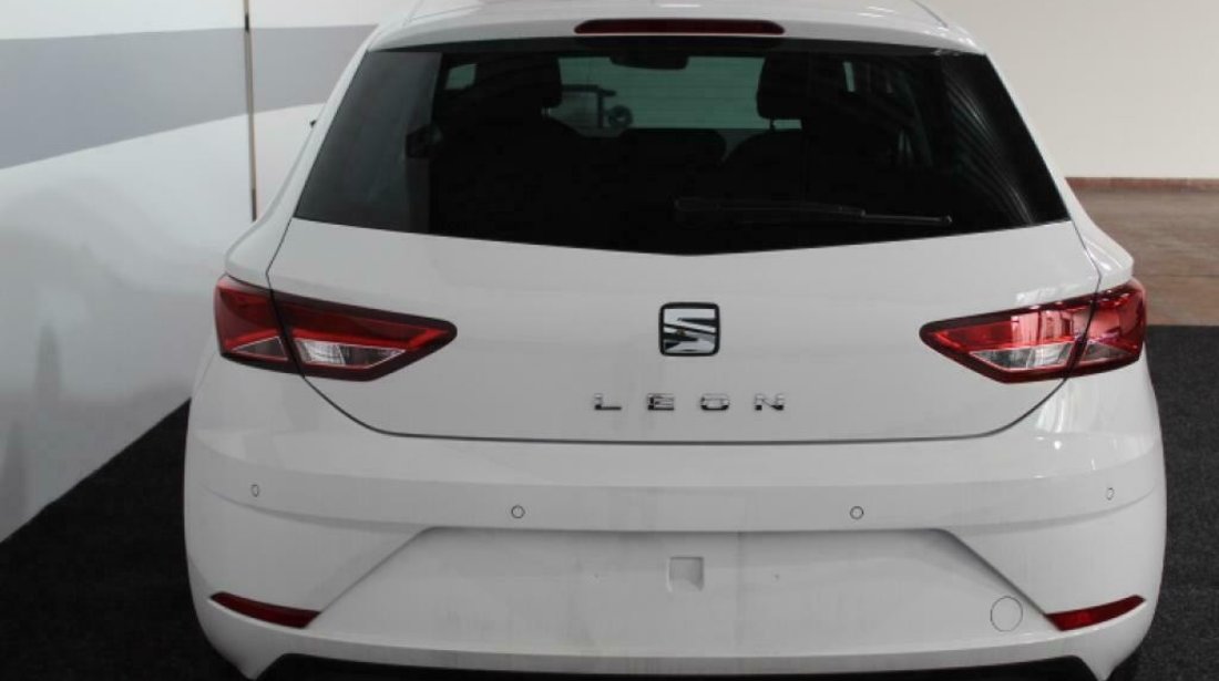 Aripa stanga fata Seat Leon 2017 hatchback 2.0 150cp