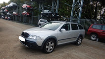 Aripa stanga fata Skoda Octavia 2 2007 COMBI SCOUT...