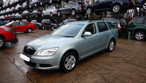 Aripa stanga fata Skoda Octavia 2 2010 Break 1.6 T...