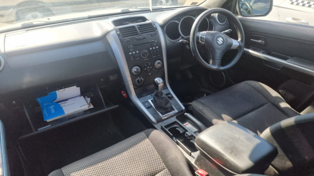 Aripa stanga fata Suzuki Grand Vitara 2007 SUV 1.9 ddis F9Q