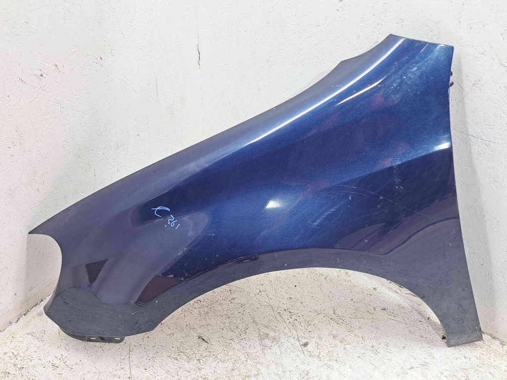 Aripa stanga fata Volkswagen Golf 6 (5K1) [Fabr 2009-2013]