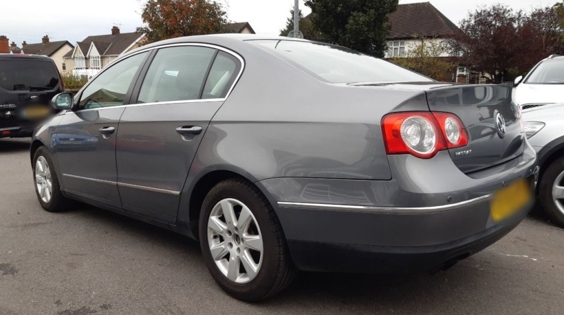 Aripa stanga fata Volkswagen Passat B6 2007 LIMUZINA 2.0 TDI