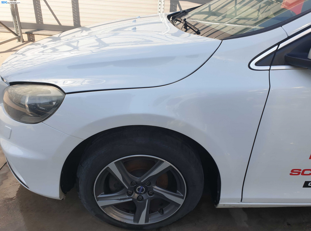 Aripa Stanga Fata Volvo V40 2012 - 2019 Culoare 707-46 [K7033]