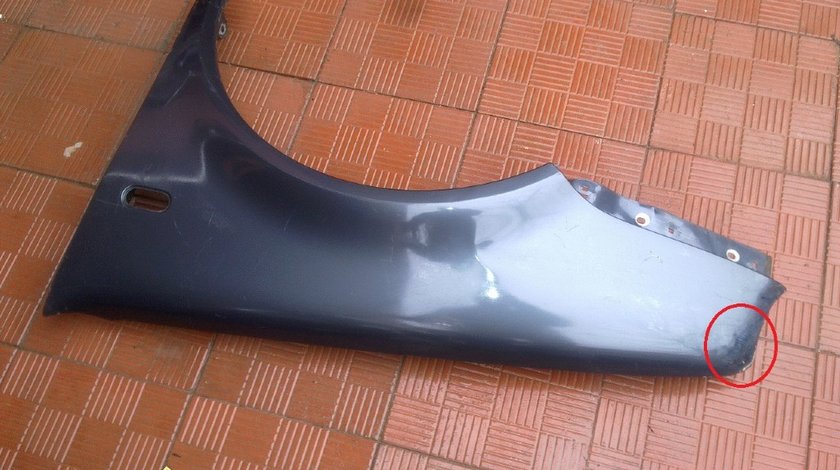 Aripa stanga fata vw golf 4