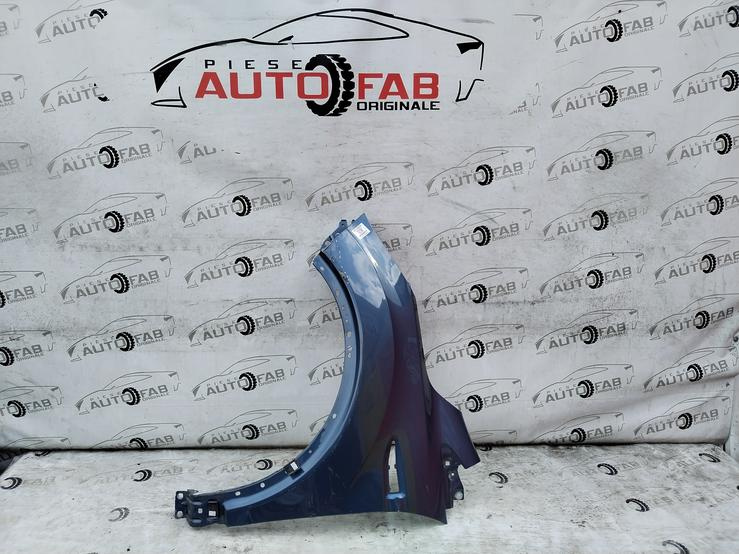 Aripa stanga Ford Kuga 2 an 2012-2013-2014-2015-2016-2017-2018-2019 7J4QWZP62N