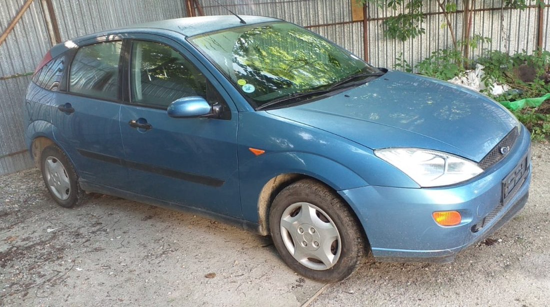 Aripa Stanga și Dreapta Ford Focus 1 Albastra