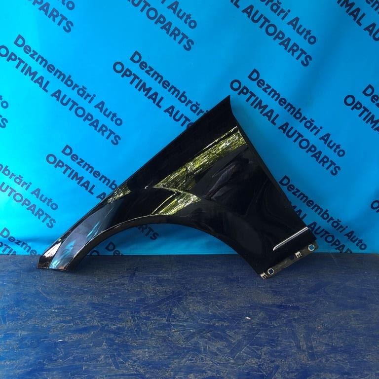 Aripa stanga Mercedes C Class W204 2007-2011 COD CULOARE C040