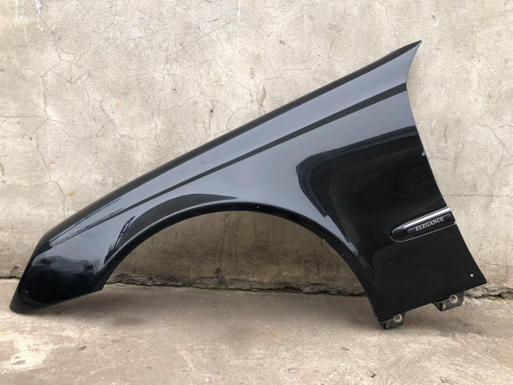 Aripa stanga Mercedes E Class w211 2002-2006