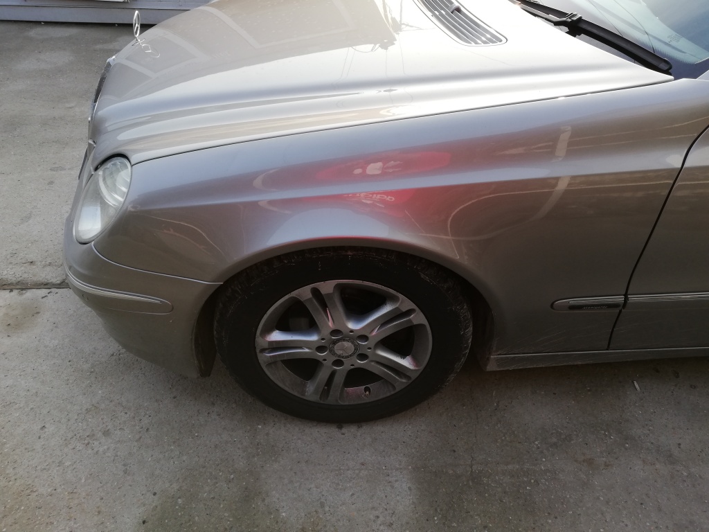 Aripa stanga Mercedes E220 cdi w211 facelift avantgarde