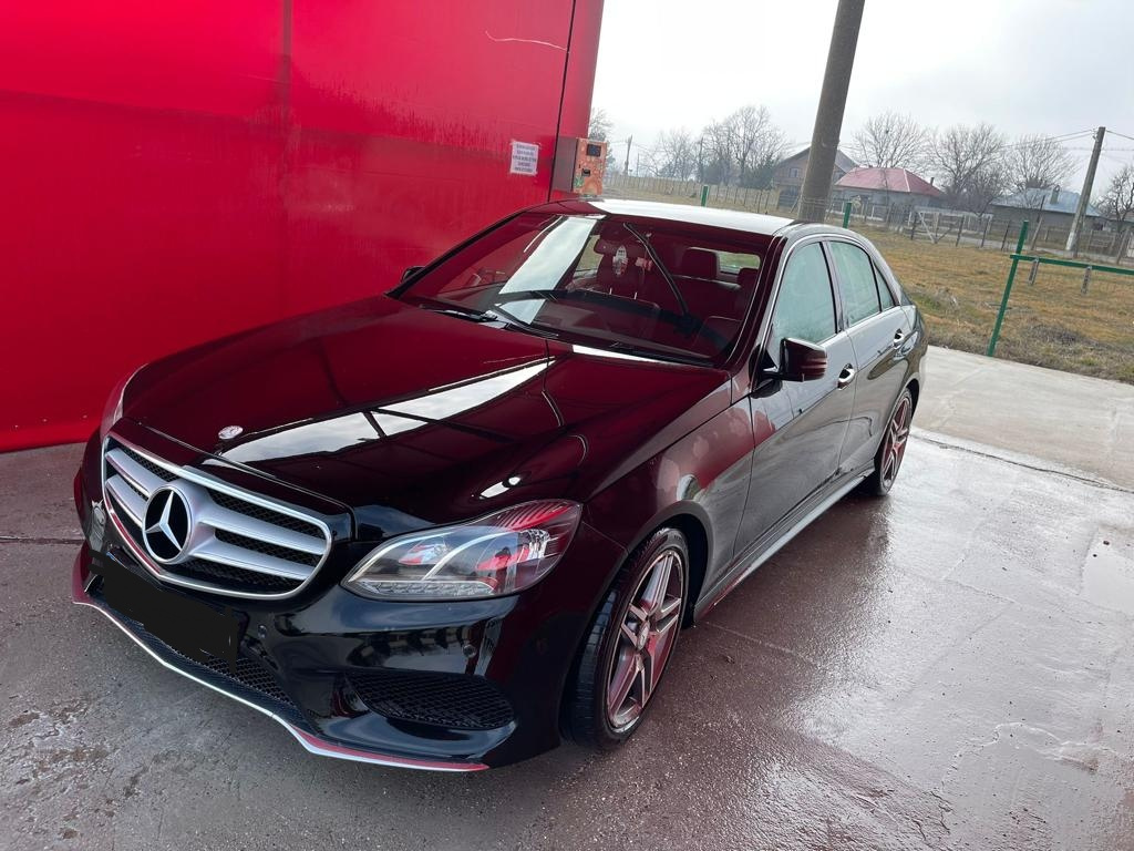 Aripa stanga Mercedes E220 cdi w212 facelift amg