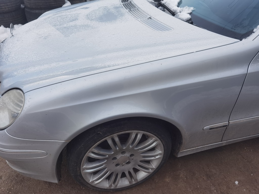 Aripa stanga Mercedes E320 cdi w211 facelift