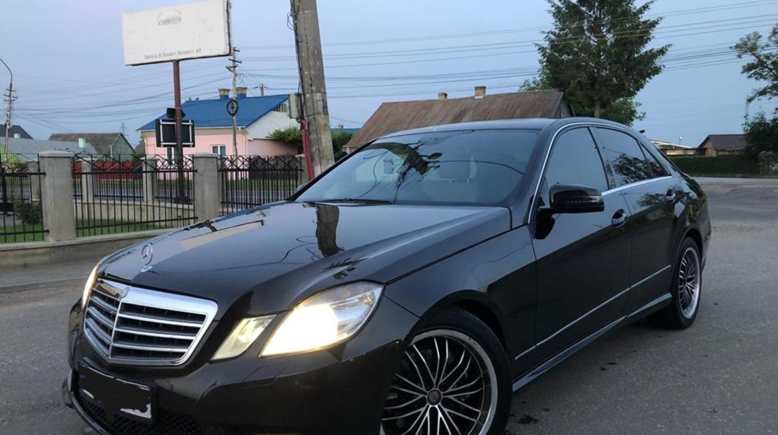 Aripa stanga Mercedes E350 W212