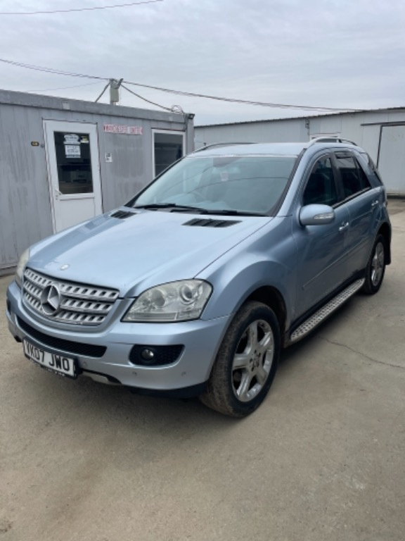 ARIPA STANGA MERCEDES ML W164
