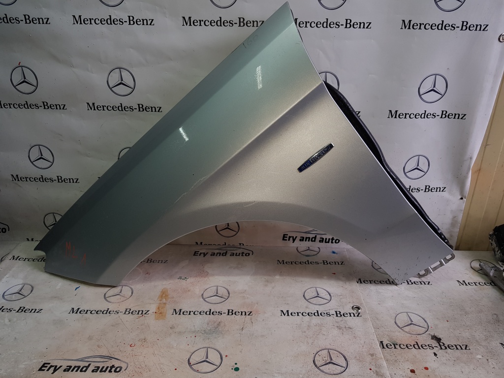 Aripa stanga Mercedes ML w166