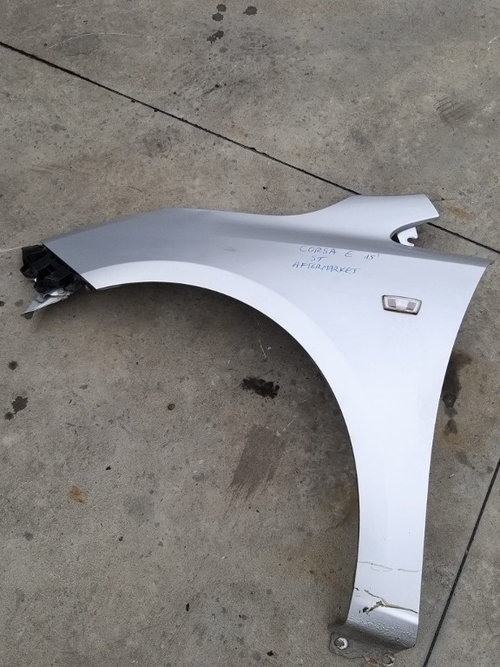 Aripa stanga opel corsa e x10 2015