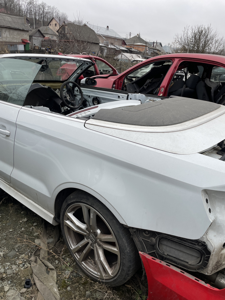 Aripa Stanga Spate Audi A3 8V Cabrio 2017