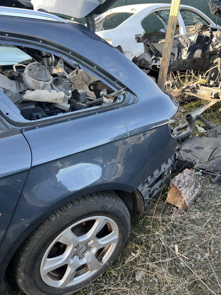 Aripa Stanga Spate Audi A4 B8 Break 2010