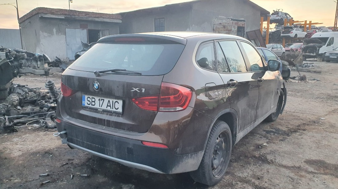 Aripa stanga spate BMW X1 2010 sDrive 18i 2.0 benzina