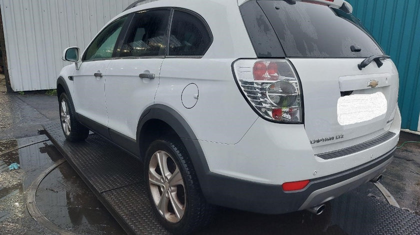 Aripa stanga spate Chevrolet Captiva 2012 SUV 2.2 DOHC