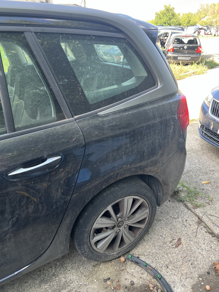Aripa Stanga Spate Citroen C4 Grand Picasso 1.6 Motorina 2013