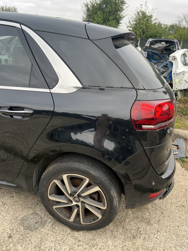 Aripa Stanga Spate Citroen C4 Picasso 1.6 Motorina 2015