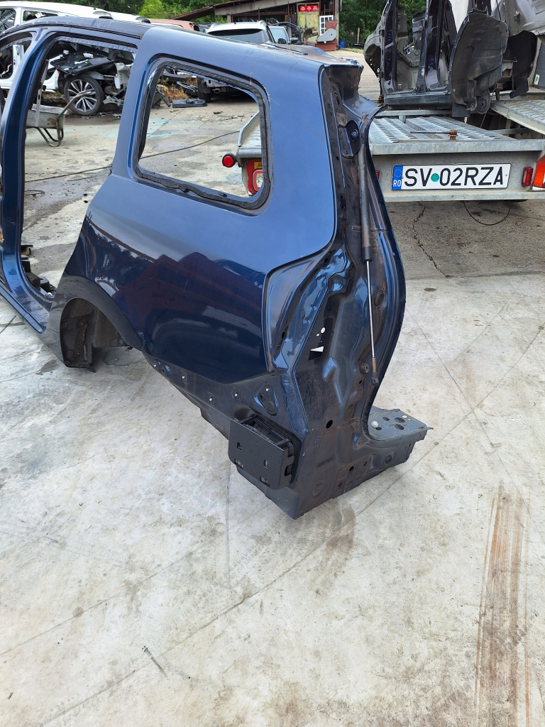 Aripa Stanga Spate cu Fusta Dacia Logan Mcv 1.0 Benzina 2018, -