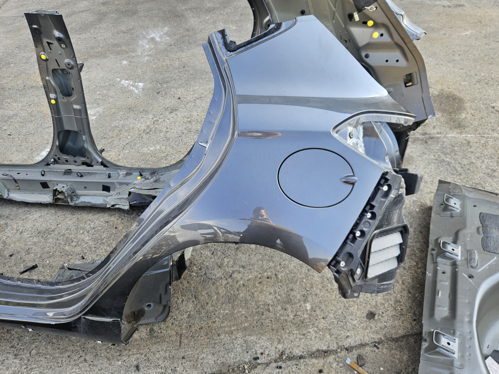 Aripa Stanga Spate Ford Fiesta Hatchback - Benzina 2018, -