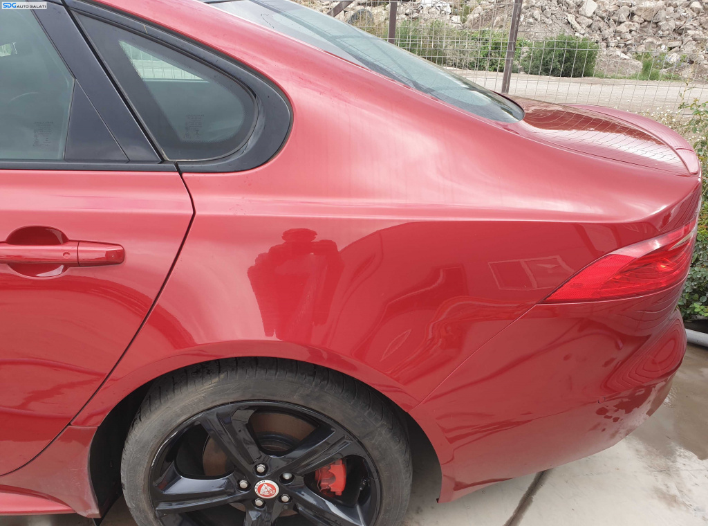 Aripa Stanga Spate Jaguar XF X260 2015 - 2020 Culoare LRC CAH Italian Racing Red [K6113]