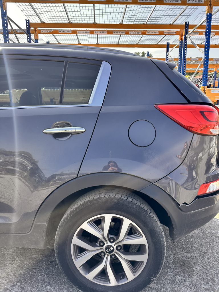 Aripa Stanga Spate Kia Sportage 1.7 Motorina 2015, -