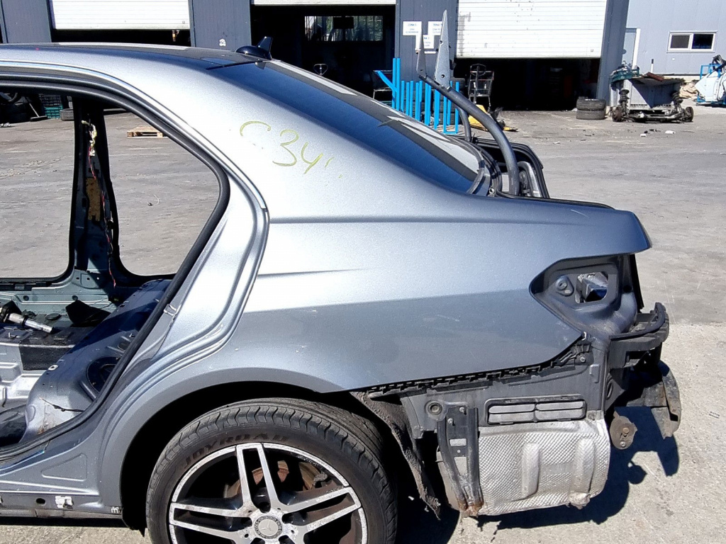 Aripa stanga spate Mercedes Clasa E (W212) AMG [Fabr 2009-2016] 3.0 642852 170KW / 231CP