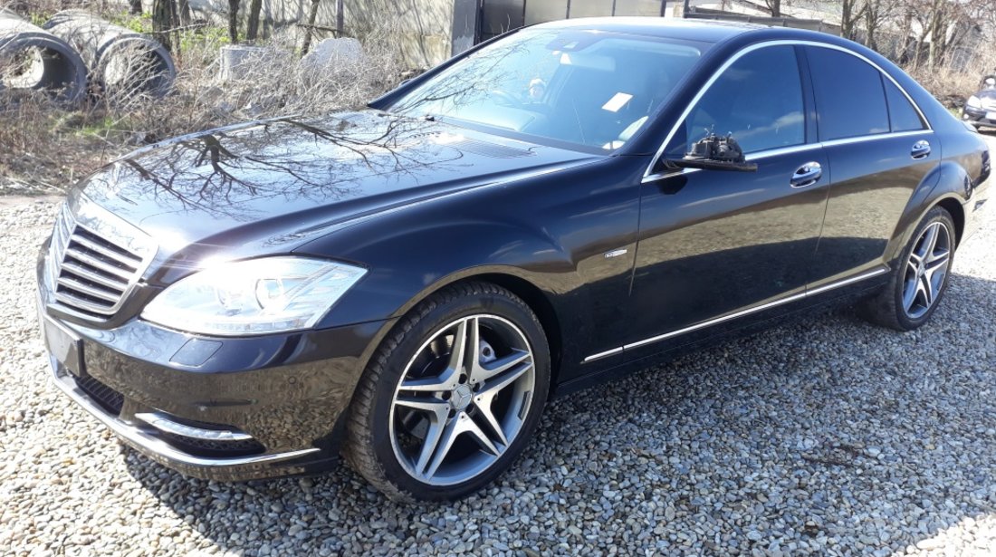 Aripa stanga spate Mercedes S-CLASS W221 2012 berlina 3.0