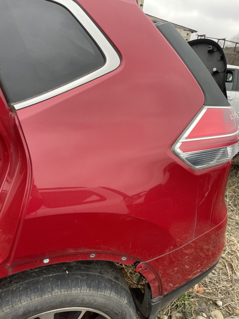 Aripa Stanga Spate Nissan X-Trail 2015