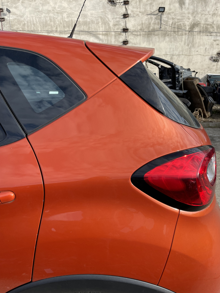 Aripa Stanga Spate Renault Captur 1.5 Motorina 2015