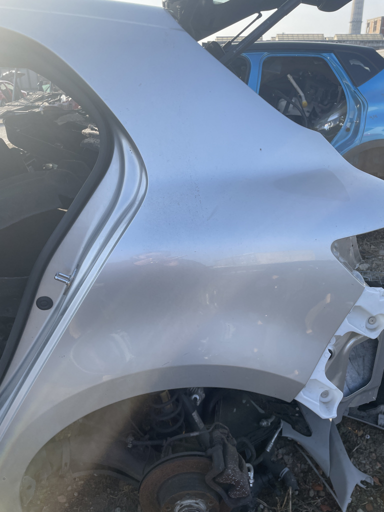 Aripa Stanga Spate Renault Megane 4 Hatchback 2015