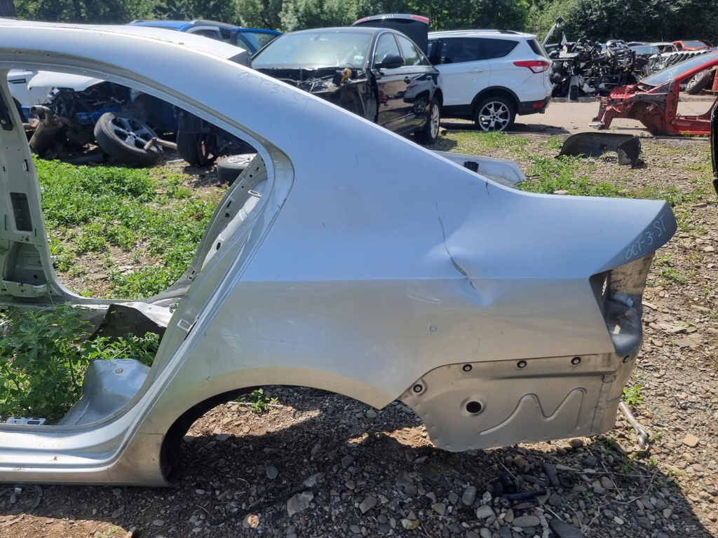 Aripa Stanga Spate Skoda Octavia 3 Berlina - Benzina 2016, -