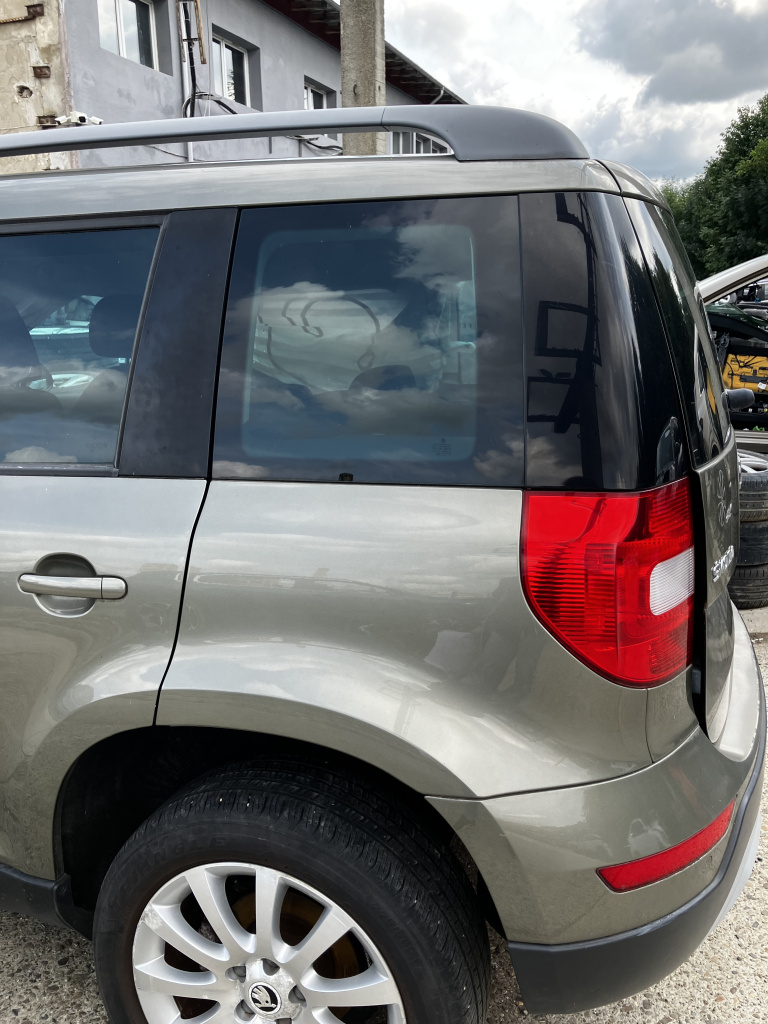 Aripa Stanga Spate Skoda Yeti 2.0 Motorina 2015, -