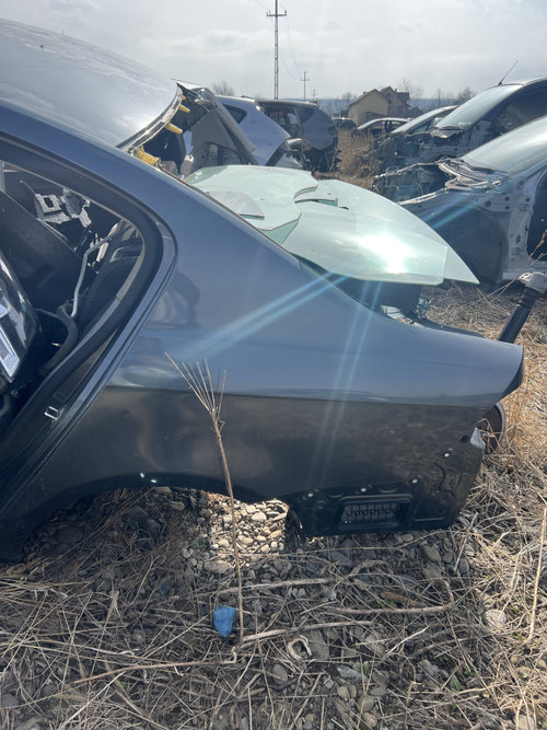 Aripa Stanga Spate Volkswagen Passat B7 Berlina 2011